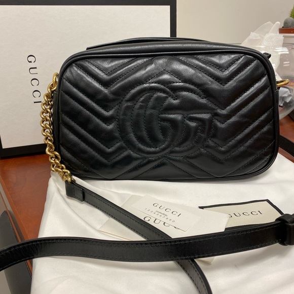SOLD ON IG ✖️ Gucci Marmont Camera Bag - Picture 2 of 8